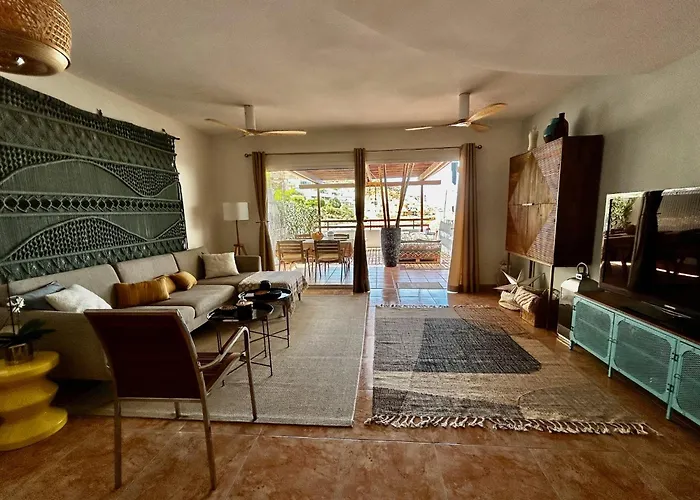 Roque-house * Costa Adeje (Tenerife)