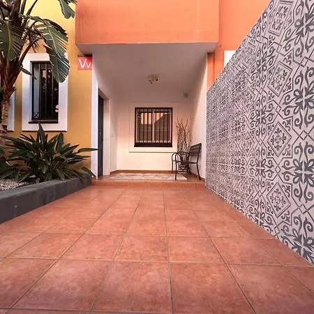 Semesterbostad Roque-house Costa Adeje (Tenerife)