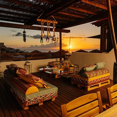 Roque-house Адехе