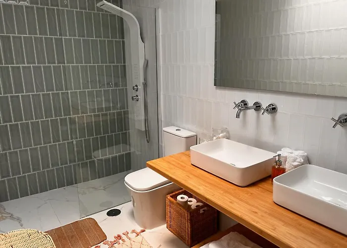 Roque-house Адехе